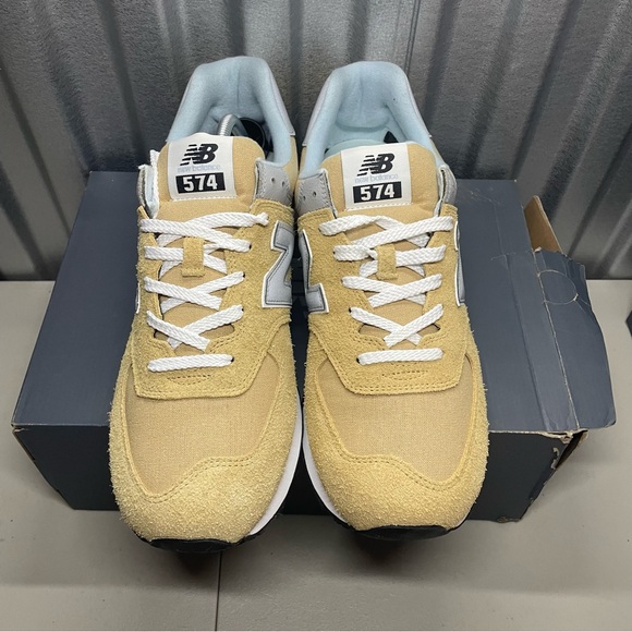 New Balance 574 Mustard U574PGW Men’s Shoes NEW - Picture 3 of 5